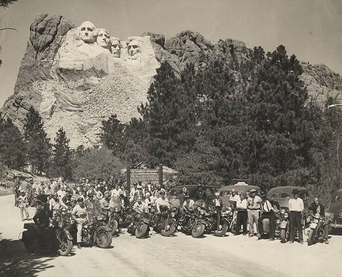 JackPine Gypsies at Mt Rushmore